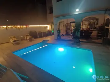 4 bedroom House for Sale in Estepona-20052