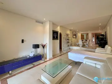 2 bedroom Apartment for Sale in Puerto Banús-20099