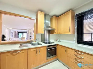 2 bedroom Apartment for Sale in Puerto Banús-20103