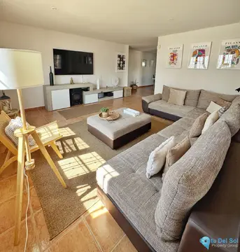3 bedroom House for Sale in Sierrezuela-85490