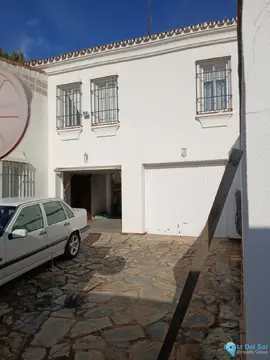 4 bedroom House for Sale in Pueblo Nuevo de Guadiaro-20276
