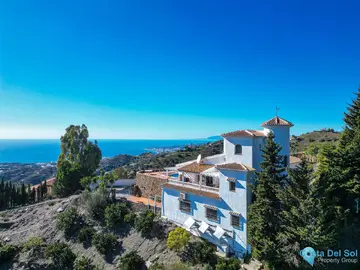 5 bedroom House for Sale in Sayalonga-20526