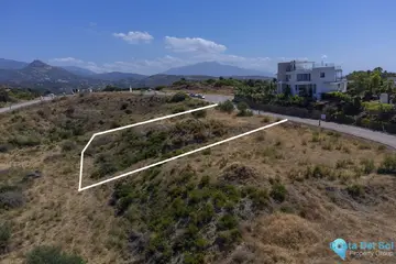 2255m2 Plot for Sale in New Golden Mile-20680