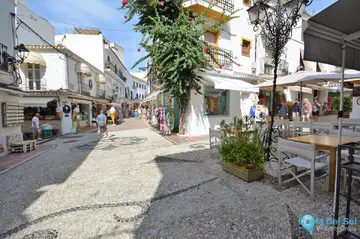 4 bedroom House for Sale in Marbella