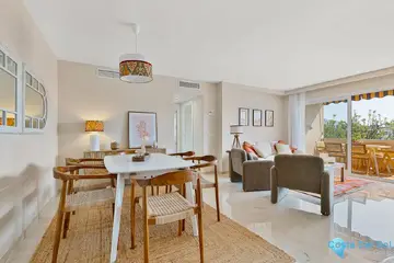 2 bedroom Apartment for Sale in Nueva Andalucía-14198