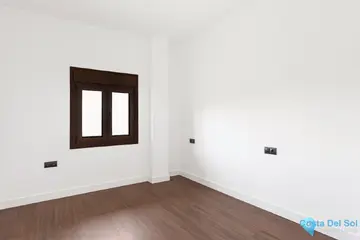 6 bedroom House for Sale in Málaga Este-21212