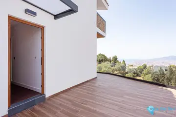6 bedroom House for Sale in Málaga Este-21210