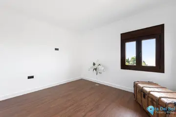 6 bedroom House for Sale in Málaga Este-21211