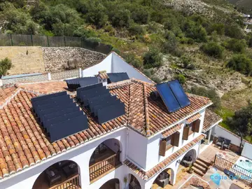 5 bedroom House for Sale in Cómpeta-21293