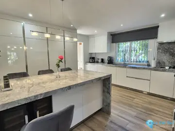 4 bedroom House for Sale in Coín-21609