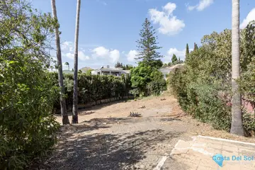 1306m2 Plot for Sale in El Rosario-86001
