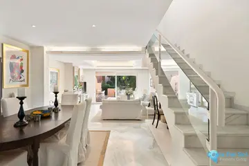 3 bedroom House for Sale in Nueva Andalucía-21705