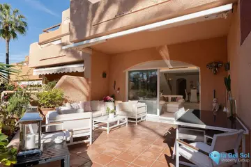 3 bedroom House for Sale in Nueva Andalucía-21714