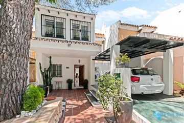 4 bedroom House for Sale in La Quinta