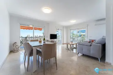 3 bedroom Apartment for Sale in Fuengirola-86514