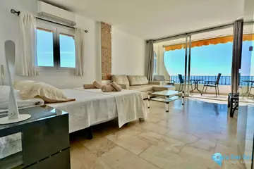 2 bedroom Apartment for Sale in Puerto de Cabopino-14327