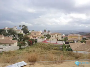 1276m2 Plot for Sale in Mijas Costa-86589