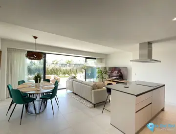 3 bedroom Apartment for Sale in Selwo-86790