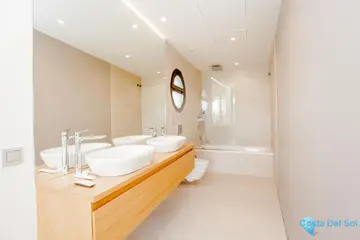 2 bedroom Apartment for Sale in Fuengirola-14451