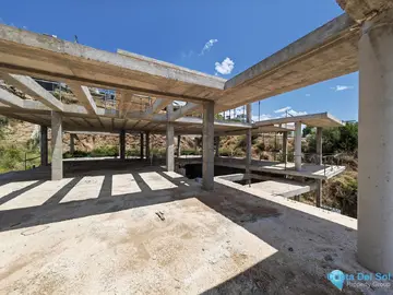 2500m2 Plot for Sale in Benahavís-87073