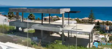 785m2 Plot for Sale in Estepona
