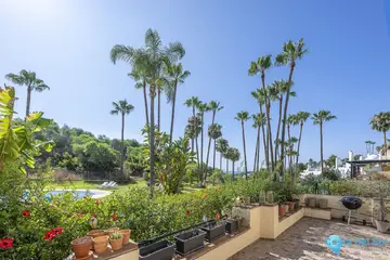 3 bedroom Apartment for Sale in The Golden Mile