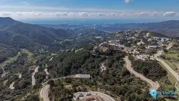 2775m2 Plot for Sale in Benahavís-87336