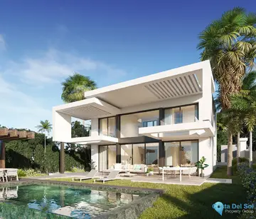3 - 5 bedroom House for Sale in Mijas