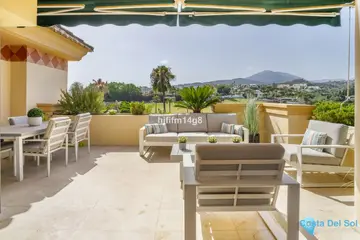 2 bedroom Apartment for Sale in Nueva Andalucía