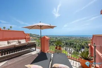 4 bedroom Apartment for Sale in Monte Halcones
