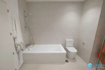 3 bedroom House for Sale in Casares-89912