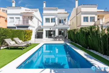 4 bedroom House for Sale in Bel Air-87844