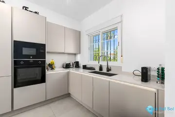 4 bedroom House for Sale in Bel Air-87853