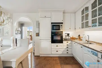 3 bedroom House for Sale in Nueva Andalucía-87878