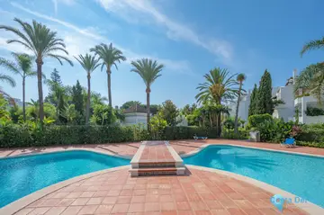 1 bedroom Apartment for Sale in The Golden Mile-87889