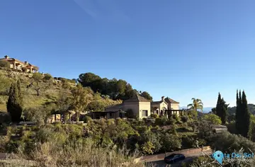 4 bedroom House for Sale in Monda