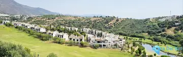 3 bedroom House for Sale in Estepona