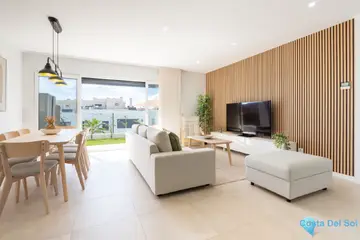 4 bedroom House for Sale in La Cala de Mijas