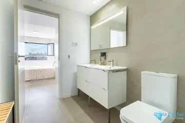 4 bedroom House for Sale in La Cala de Mijas-105197