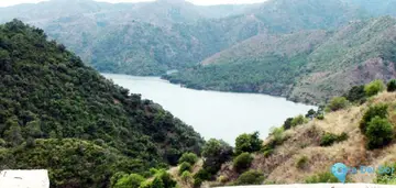 30000m2 Plot for Sale in Istán-88285