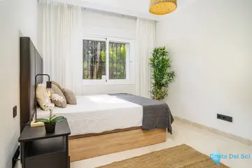 3 bedroom Apartment for Sale in Marbella-22096