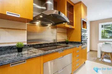 3 bedroom Apartment for Sale in Marbella-22098
