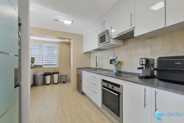 5 bedroom Apartment for Sale in La Cala Golf-22140