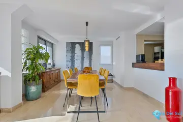 5 bedroom Apartment for Sale in La Cala Golf-22136