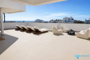 3 bedroom Apartment for Sale in Estepona-22279