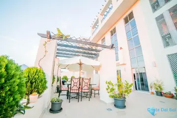 4 bedroom Apartment for Sale in Benahavís-22429