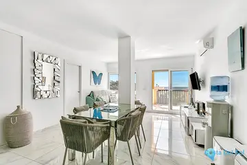 2 bedroom Apartment for Sale in Marbella-22600