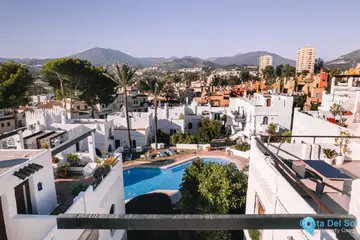 3 bedroom Apartment for Sale in Nueva Andalucía-22760