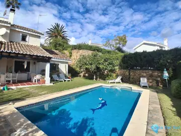 4 bedroom House for Sale in Calahonda-22974