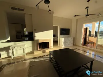 4 bedroom Apartment for Sale in Nueva Andalucía-23011
